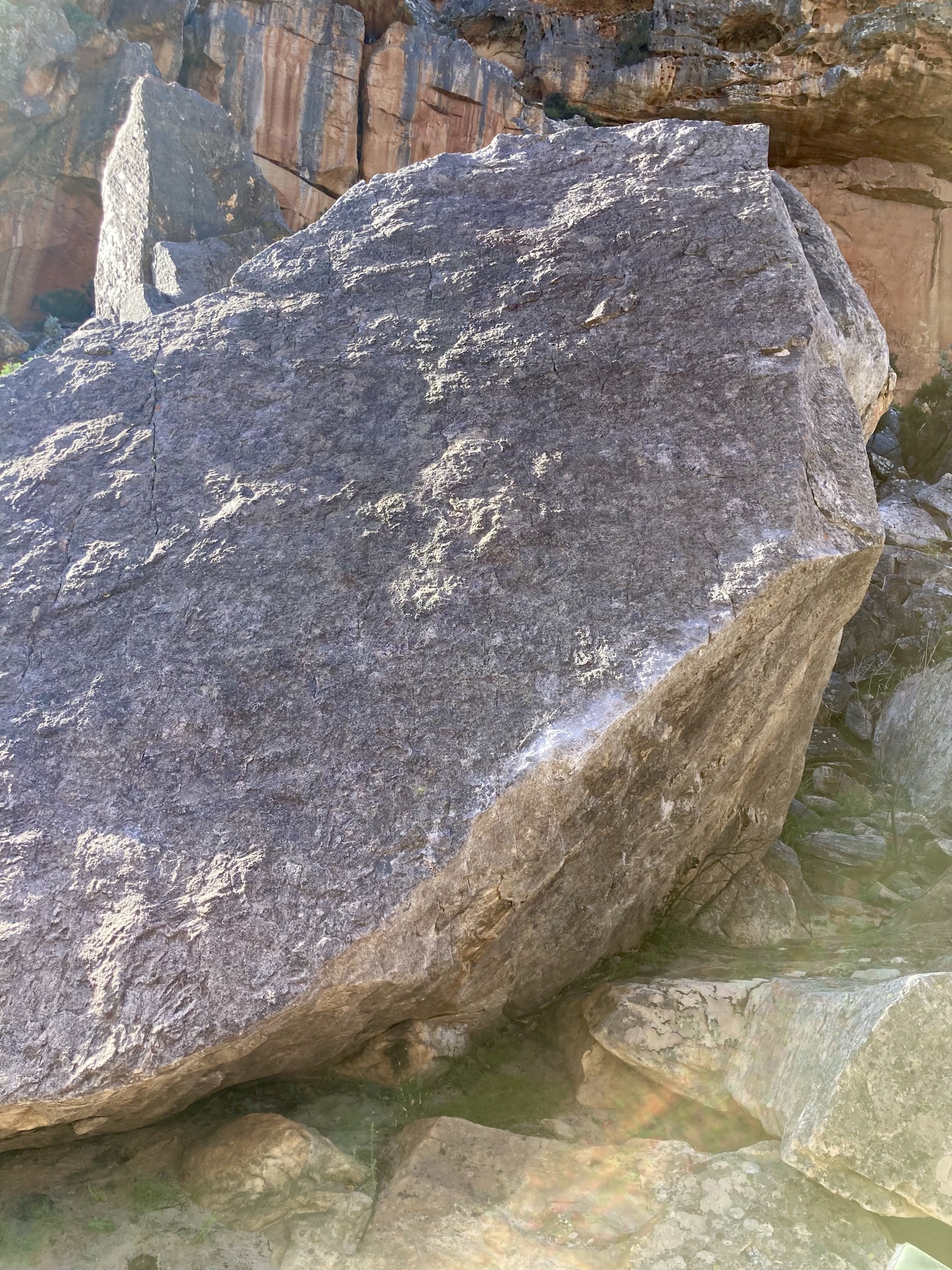 boulder_babc471f-faf7-5bd2-b802-d46402f536a7_problem_a96c8502-d971-4b2f-b7a8-d9b32232f881_1786983379033_0.jpg